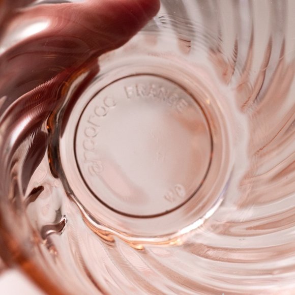 [ SOLD ] Arcoroc Rosaline Pink Swirl France Glass Tea Cups and Saucers Set of 2 - Picture 6 of 11